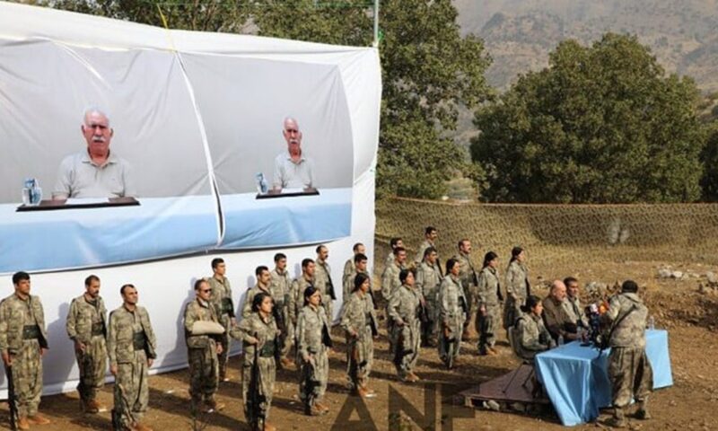 Mișcarea kurdă PKK a anunțat că se retrage din Turcia în Irak