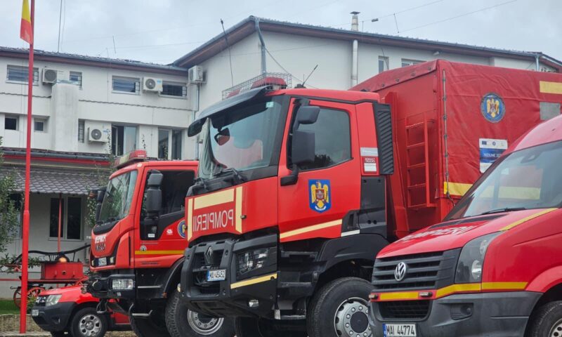 Un cămin de bătrâni de lângă București a luat foc. Zeci de persoane au fost evacuate