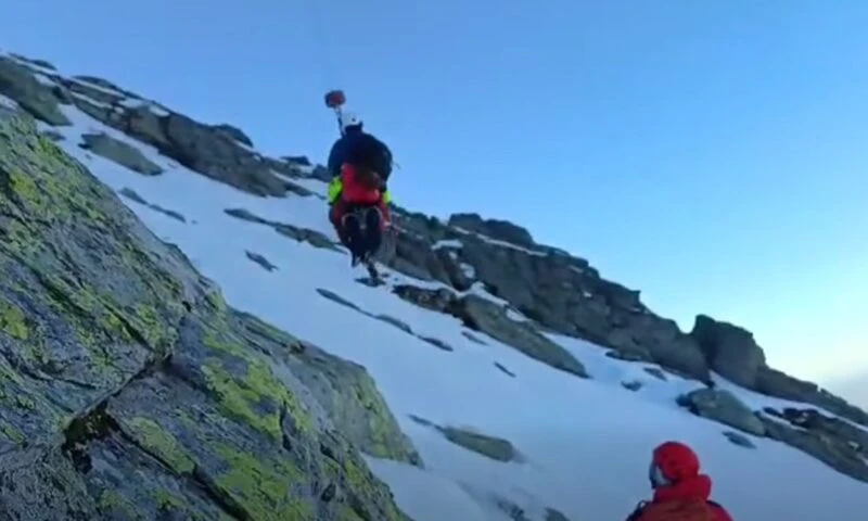 Salvamont Sibiu a recuperat trupurile celor doi turiști morți în Munții Făgăraș. Update