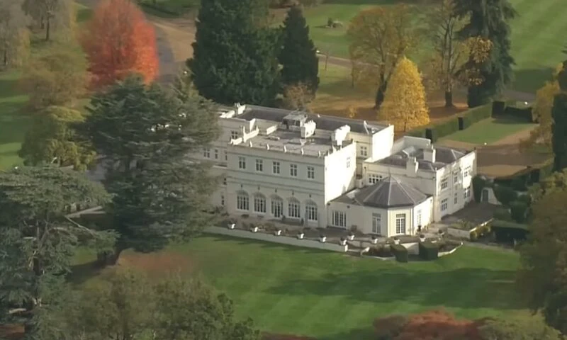 Ce ar ascunde plecarea lui Andrew de la Royal Lodge. Negocieri aprinse între Rege și prințul William