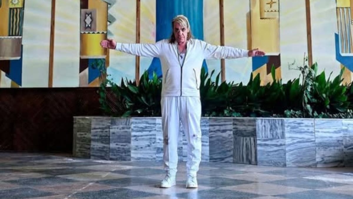 Scene de groază la Chişinău. Till Lindemann a lansat videoclipul filmat în capitală moldovenească. Video