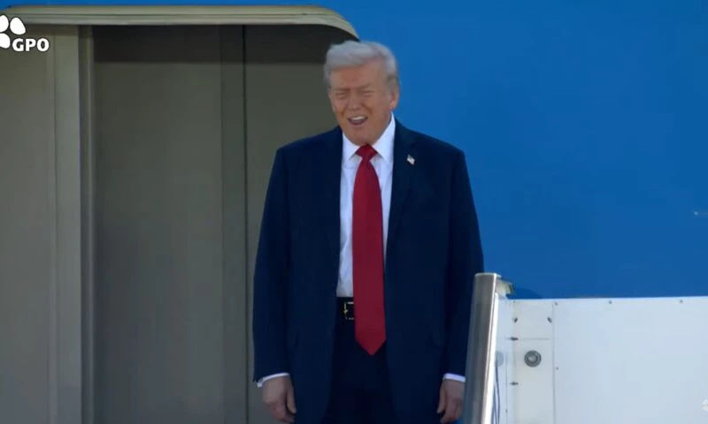 Trump cere publicarea completă a dosarelor Epstein