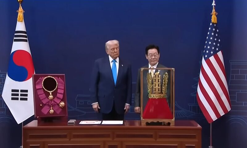 Trump anunță un acord comercial cu Coreea de Sud. Wonul se apreciază față de dolar