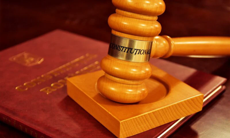 Guvernul lui Bolojan, avertizat de Consiliul Legislativ asupra riscului de invalidare de către CCR