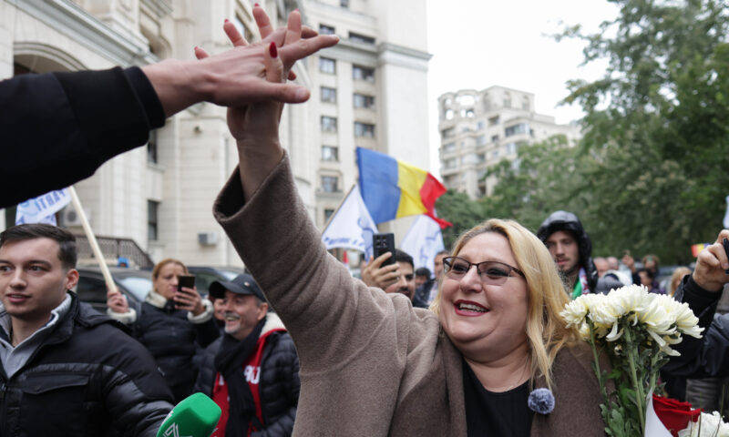 Șoșoacă, acuzații pentru Von der Leyen: Ați devenit simbolul corupției europene