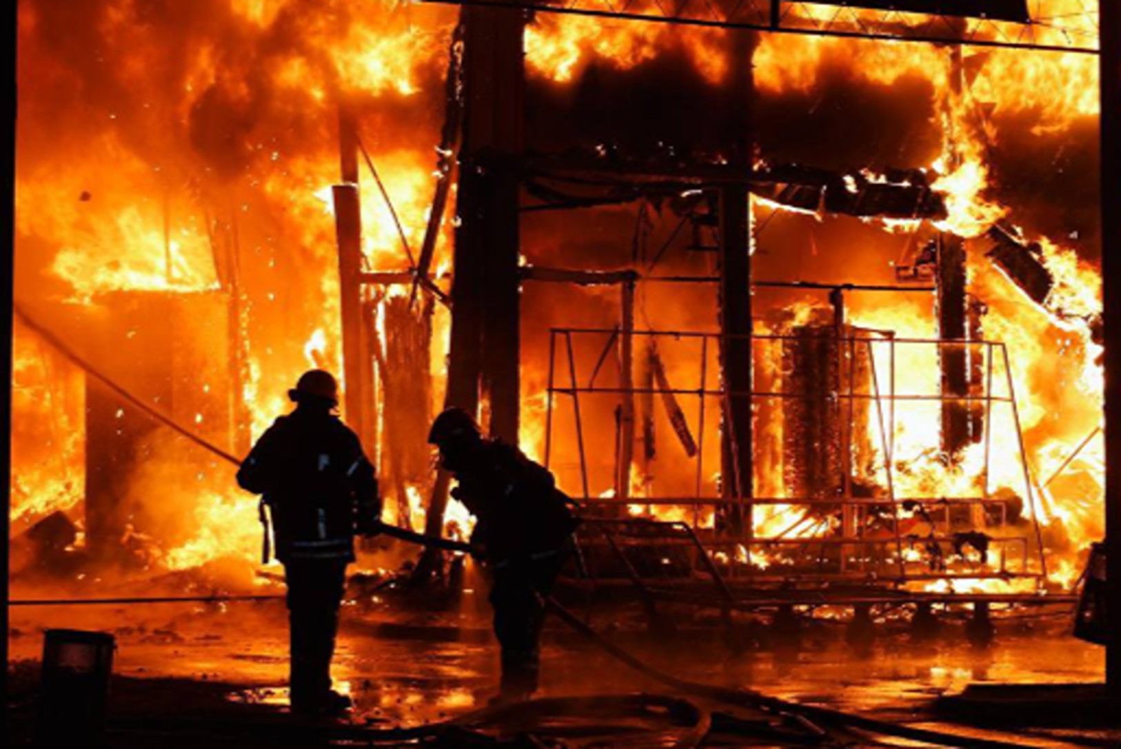 Criză energetică în Ucraina. O centrală importantă din Harkov, distrusă