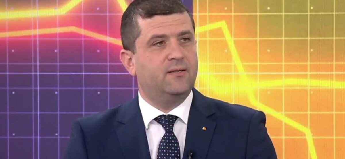 Senatul va dezbate luni moțiunea AUR împotriva ministrului Radu Miruță