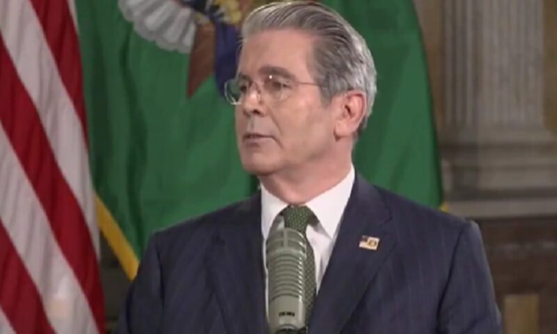 Scott Bessent acuză China comunistă că blochează mineralele critice pentru a lovi alte țări