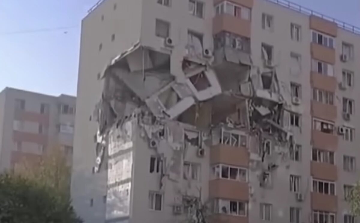 Experții Inspectoratului în Construcții au decis: blocul trebuie demolat, iar liceul închis