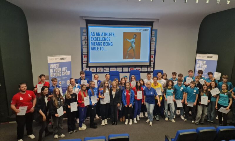 Nadia Comăneci, lecție de viață la COSR. 40 de sportivi din România și Republica Moldova au primit diplome de competență