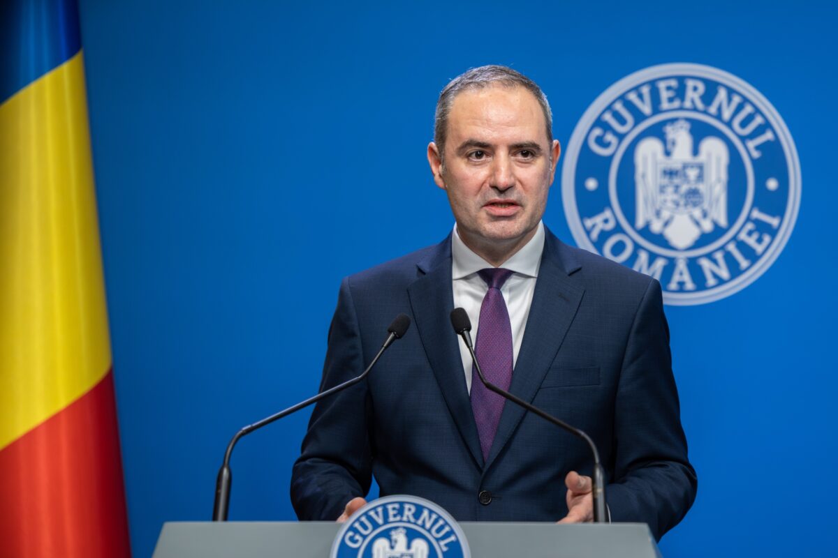 Rectificarea bugetară aduce bani pentru pensii. Anunțul făcut de ministrul Finanțelor