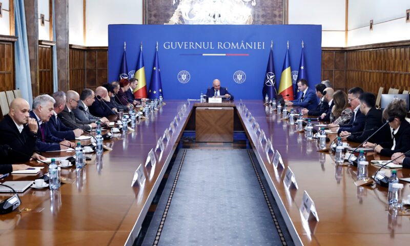 Guvernul se reunește într-o ședință extraordinară pentru a modifica Ordonanța 52