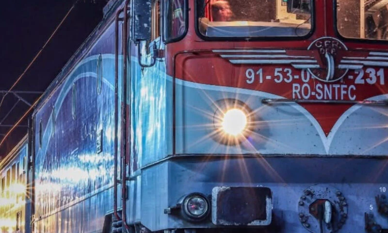 Trenurile suburbane promise nu vin. Întârzierile CFR ating cel mai ridicat nivel din ultimul deceniu