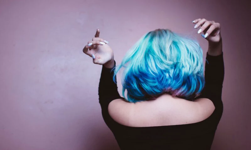 Culoare și îngrijire: cum să obții un look vibrant fără compromisuri