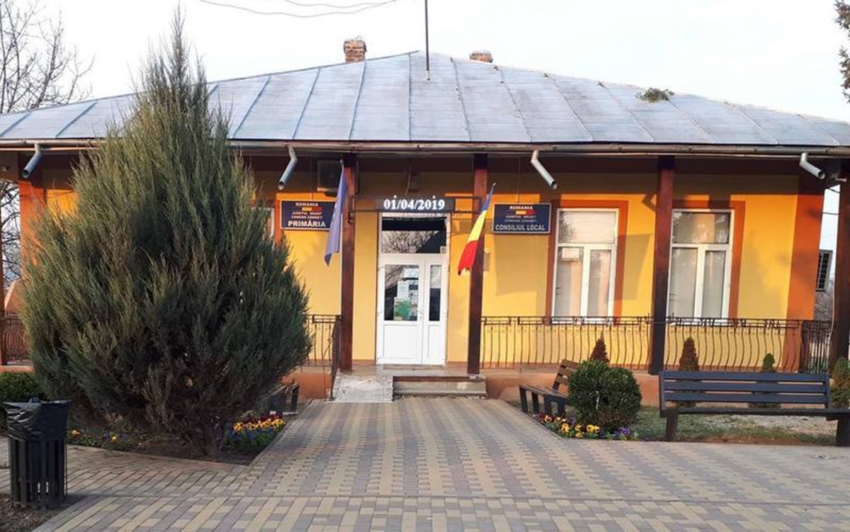 Primăria Zărnești, județul Neamț