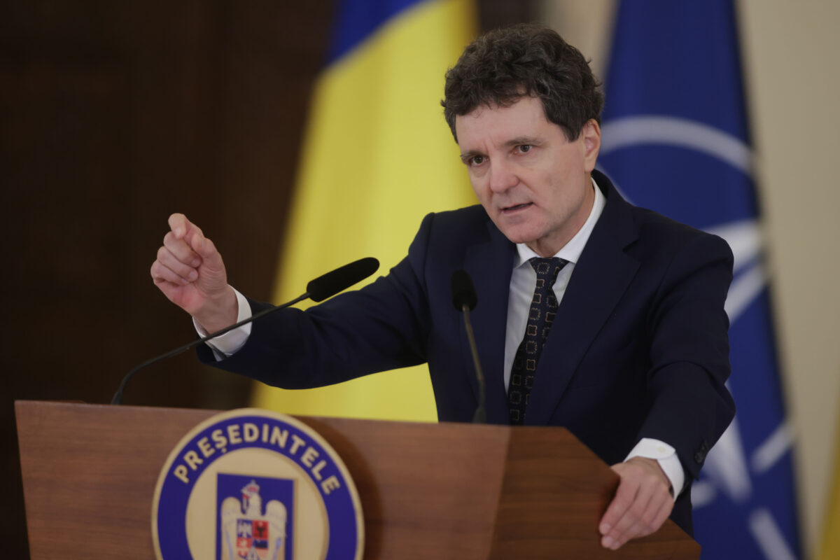 Nicușor Dan, după întâlnirea cu Mark Rutte: România ia foarte în serios revigorarea zonei economice legate de apărare