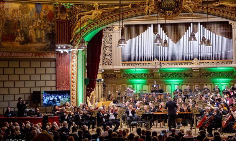 Muzica vindecă. „Armoniile Speranței” urcă pe scena Ateneului. Exclusiv