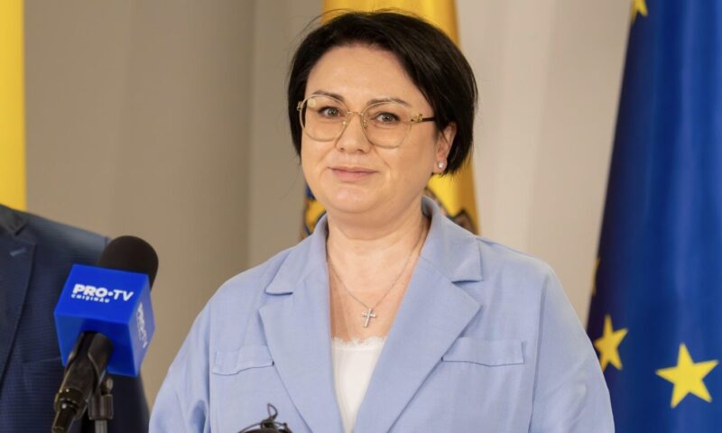 Deputată din majoritatea parlamentară a renunţat la mandat. Ar fi primit bani de la Ilan Şor