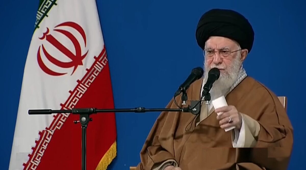 Un oficial israelian sugerează înlăturarea regimului de la Teheran în următorii patru ani