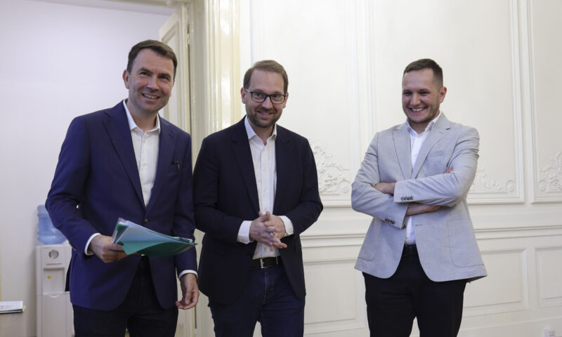 Revoluție internă în USR. Fritz: Trebuie să ne reînnoim. Lasconi se vrea exclusă