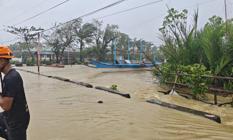 Super-taifunul Fung-wong urmează să lovească Filipine. Aproape un milion de persoane au fost evacuate