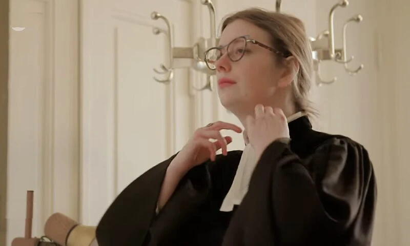 O preoteasă din Berlin a căsătorit religios patru bărbați între ei