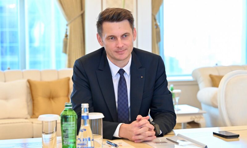 Mircea Abrudean așteaptă decizii clare în coaliție după invitația la dialog lansată de Nicușor Dan