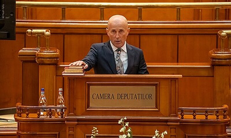 Mugur Mihăescu, ales președinte AUR Olt: Focul schimbării nu va fi stins