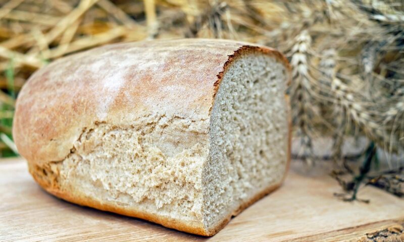 Pâinea veche poate fi vedeta mesei. Rețete și sfaturi de la un chef italian