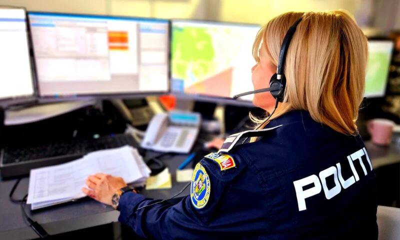 Senator din partidul lui Lazarus, fost SOS, acuzat de furt. El spune că e confuzie. Poliția l-a văzut pe camere