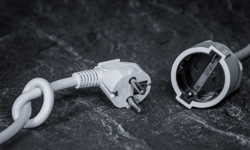 Electrocasnicele pe care nu trebuie să le bagi niciodată în prelungitor