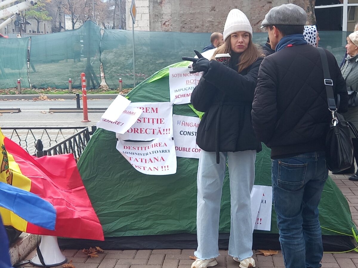 Protest la Ministerul Justiţiei