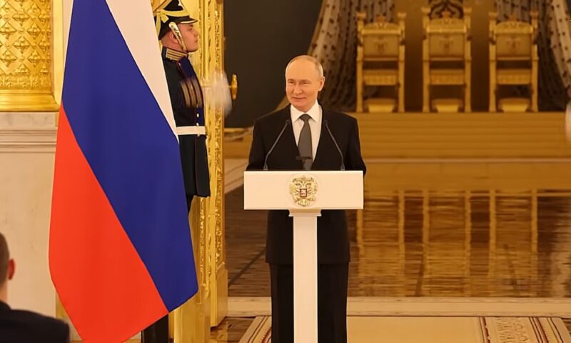 Rusia se laudă cu tot mai multe arme. Ce e credibil despre Poseidon și alte proiectile nucleare