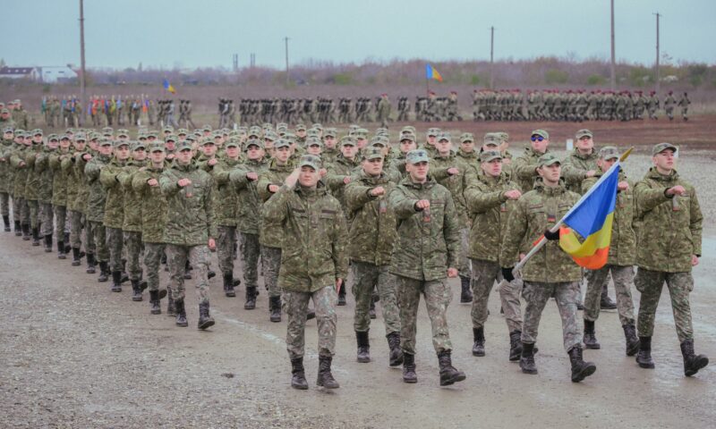 Repetiții și restricții de trafic înaintea Paradei de 1 decembrie. Vor participa peste 2.900 de militari