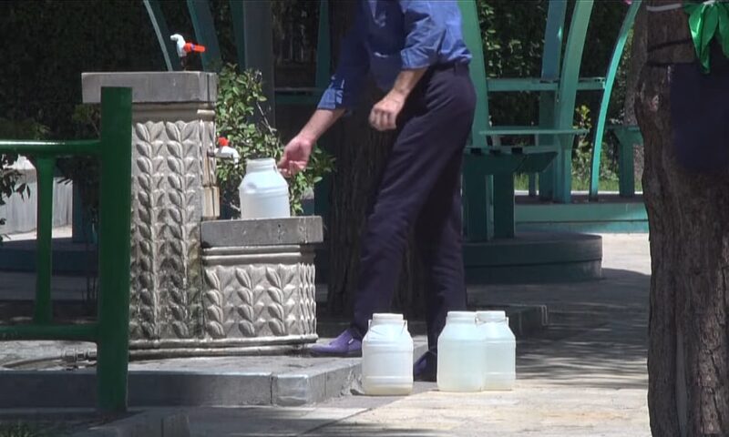 Iranul, nevoit să-și mute capitala. Populația din Tehran, în pericol