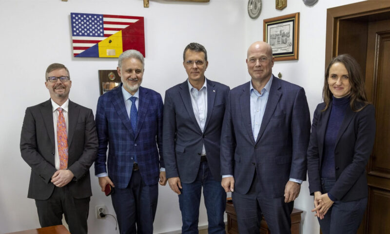 Moșteanu și Țoiu, discuții cu Whitaker, ambasadorul SUA la NATO. Noi detalii despre decizia de retragere a trupelor americane