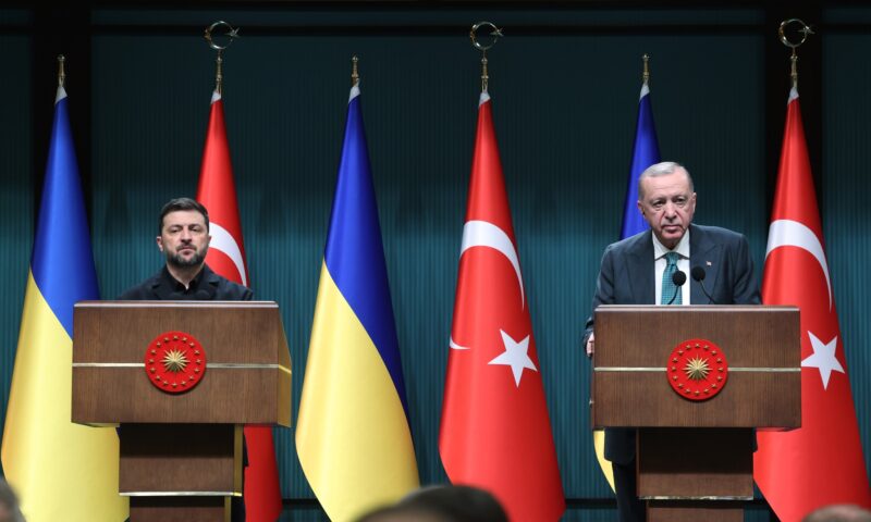 Erdogan îi cere lui Zelenski reluarea negocierilor cu Rusia. Apel pentru reactivarea procesului de la Istanbul