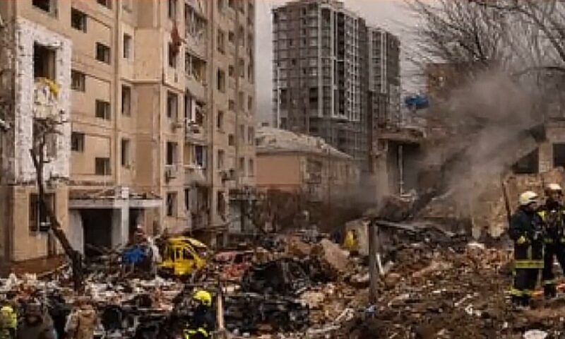 Ucraina lovește cu drone două orașe din Rusia după bombardamente masive asupra rețelelor sale electrice