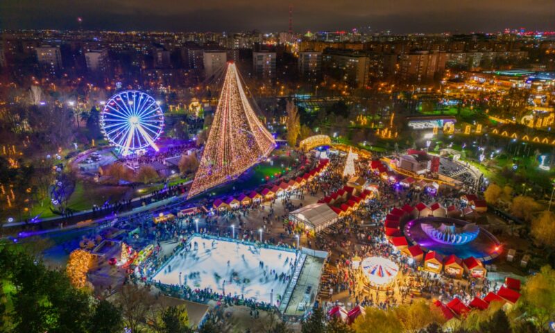 Se deschide West Side Christmas Market. Cine va cânta în prima zi