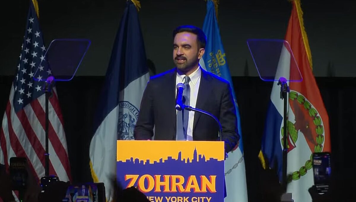 Cine este Zohran Madmani. Noul primar din New York, contra poliției, program de extremă stânga și acuzații grave de antisemitism
