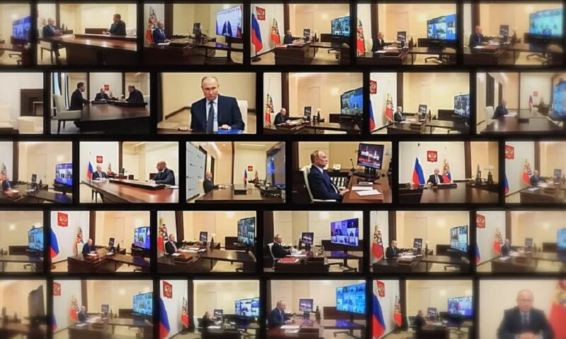 Strategia lui Putin pentru a genera confuzii. Și-a clonat biroul în trei orașe diferite