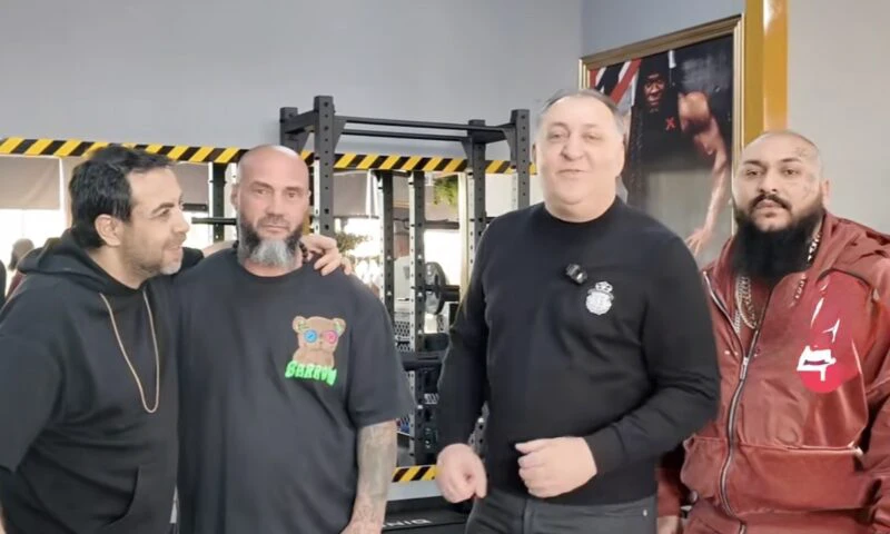 Doi maneliști de top îi fac reclama la sală celebrului interlop Ghenosu