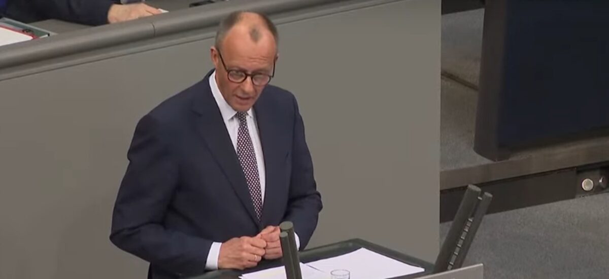 Cancelarul Germaniei susține că sirienii nu mai trebuie să ceară azil în Germania dacă războiul s-a terminat