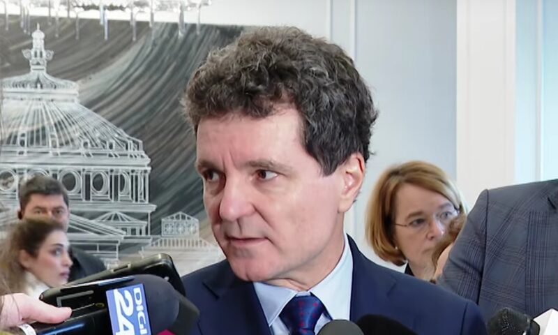 Nicușor Dan, despre creșterea salariului minim: O creștere bruscă poate dezechilibra alte ramuri economice
