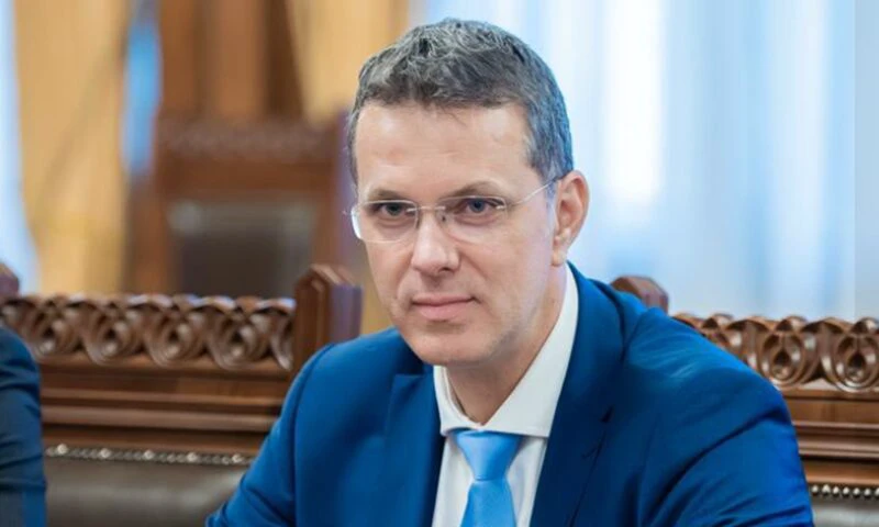 Compania din dosarul mitei refuzate de Moșteanu, implicată în afaceri suspecte cu armament sovietic