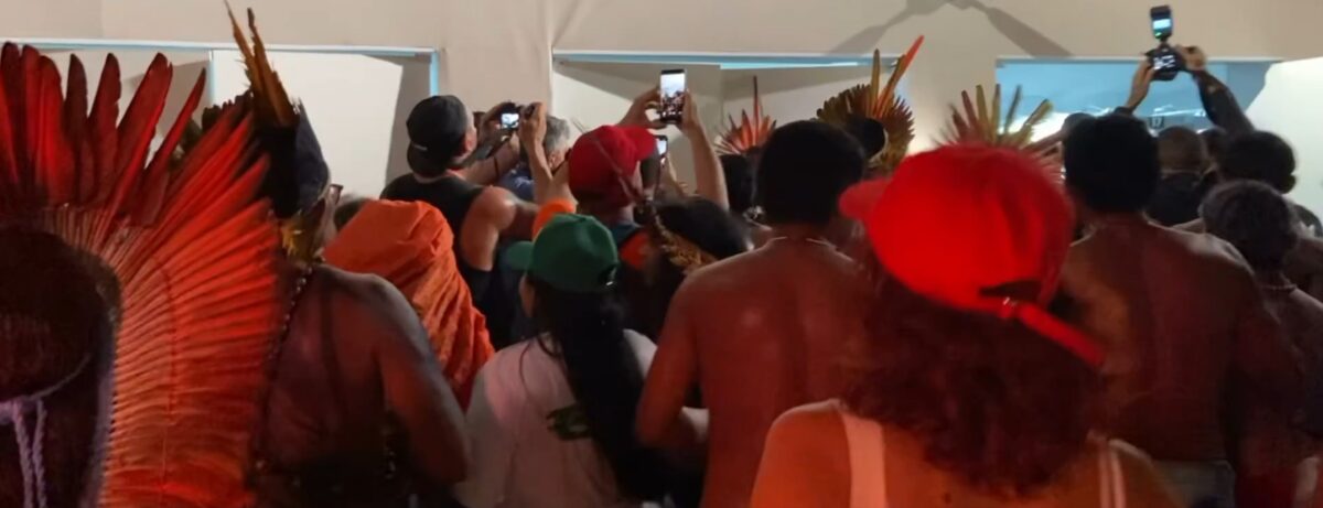 Protestatarii au intrat cu bâte peste liderii de la reuniunea COP30