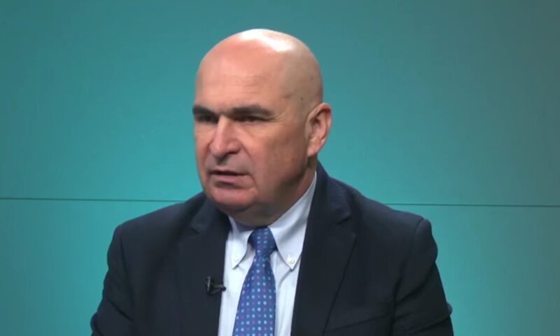 Bolojan propune închiderea companiilor de stat care pierd constant bani