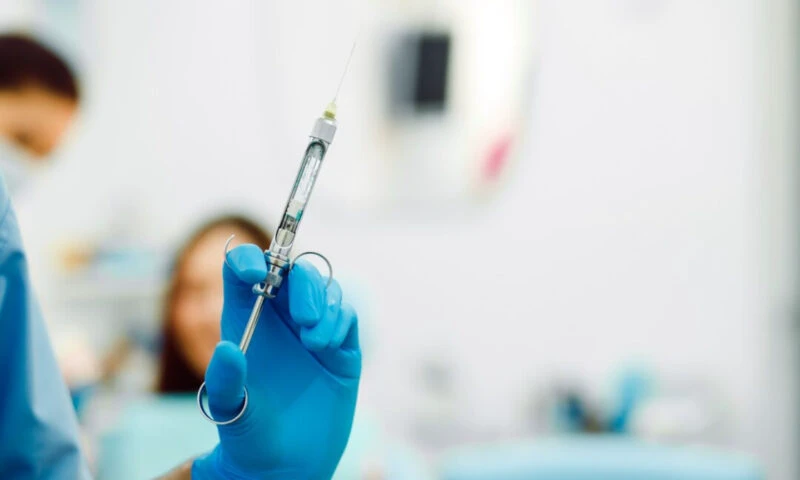 Clinica în care a murit fetița de doi ani, acuzată că mușamalizează cazul: Au chemat avocatul în timp o resuscitau