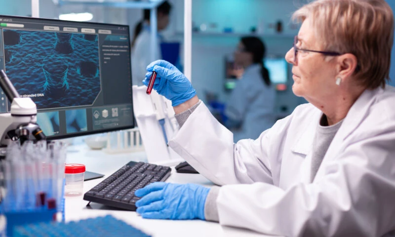 Nou studiu despre cancer: celulele plastice dictează agresivitatea tumorilor