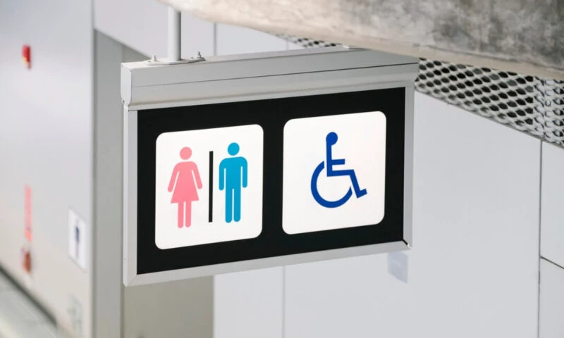 Toaletă ecologică de lux în Brașov. Primăria a plătit 64.000 de euro, explicațiile edilului